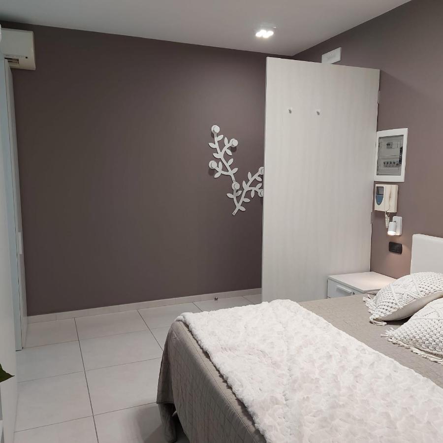 Suite48 Bari Exteriör bild